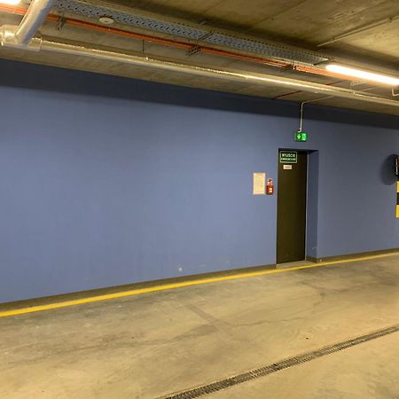 Apartamenty Wola Goleszowska Varsó Szoba fotó