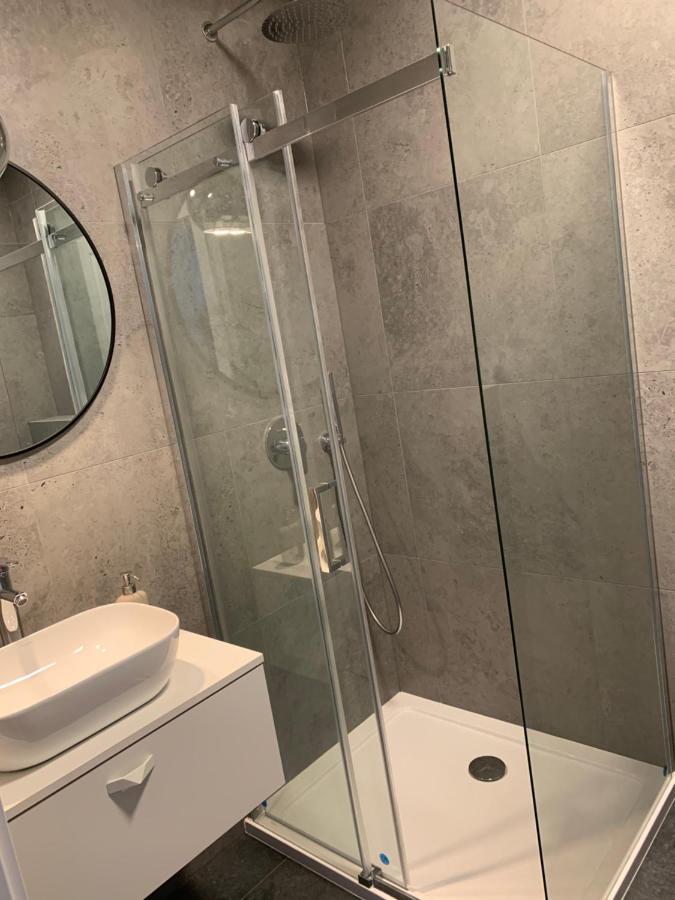 Apartamenty Wola Goleszowska Varsó Kültér fotó